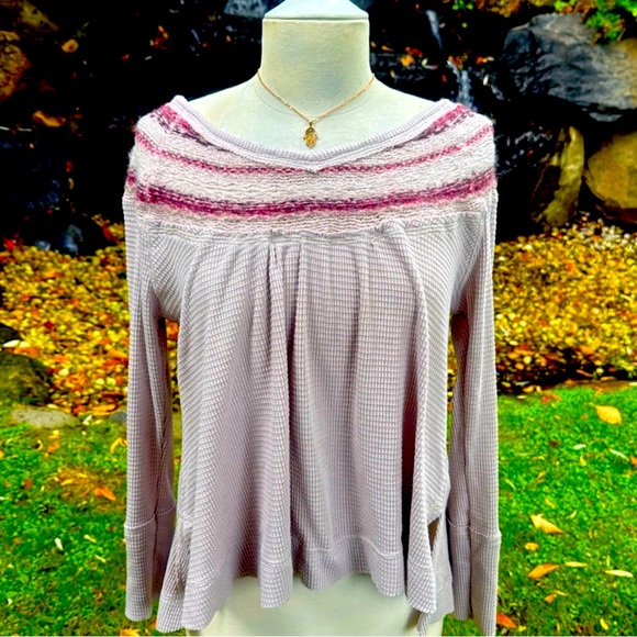 FREE PEOPLE TWO TONE THERMAL TOP -L - 🤩 - Picture 2 of 9